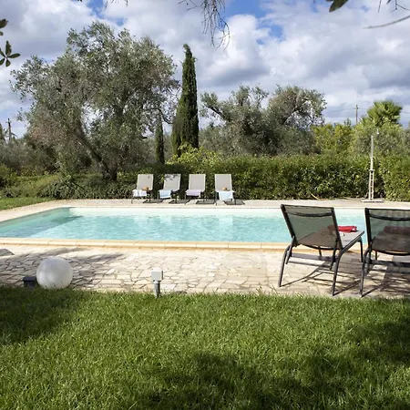 Сasa de vacaciones Trulletto Corte Degli Ulivi